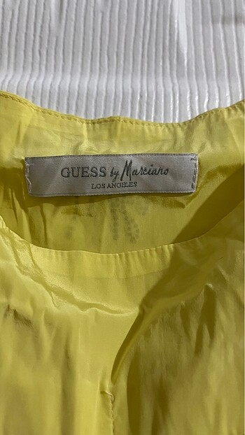 s Beden Guess askılı