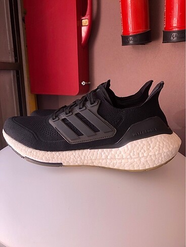 43 Beden Adidas Ultraboost 22