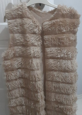 Bej Uzun Kürklü Kadın Yelek - Görsel 2