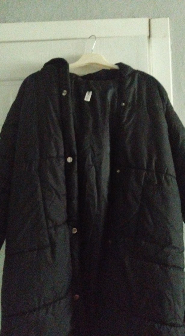 Düğmeli Siyah Kadın Uzun Kışlık Mont - Görsel 2