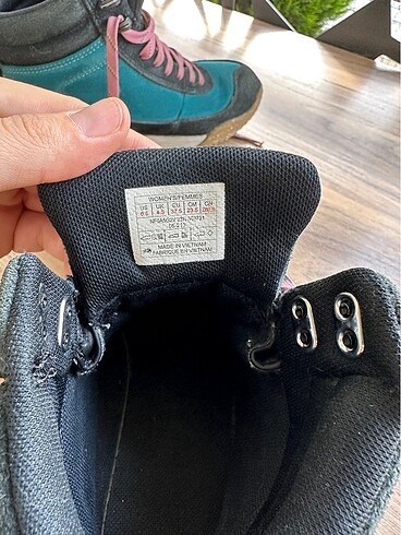 37 Beden gri Renk North face bot