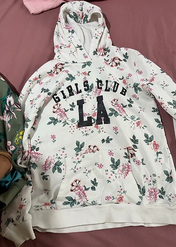 Kız Çocuk Kapüşonlu Çiçekli Sweatshirt - Görsel 2