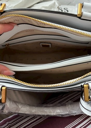 Guess Beyaz deri kadın çanta - Görsel 11