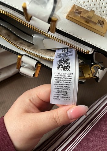 Guess Beyaz deri kadın çanta - Görsel 13