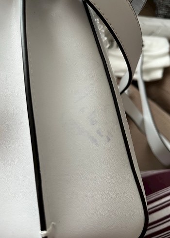 Guess Beyaz deri kadın çanta - Görsel 14