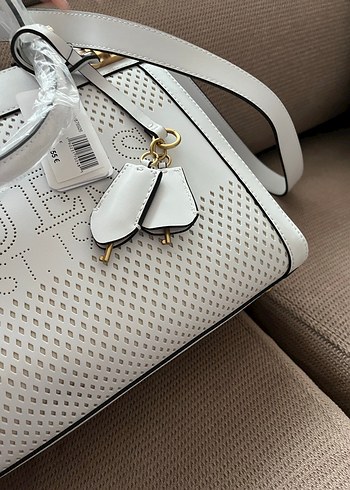 Guess Beyaz deri kadın çanta - Görsel 9