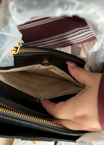 Siyah Deri Guess Kadın Çanta - Görsel 10