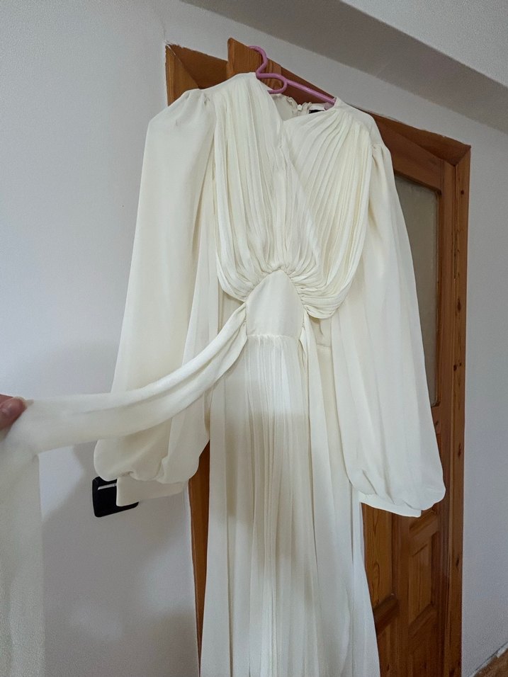 Beyaz Uzun Dökümlü Bohem Elbise - Görsel 2