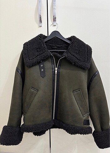 Zara ZARA ASTAR DETAYLI HAKİ CEKET