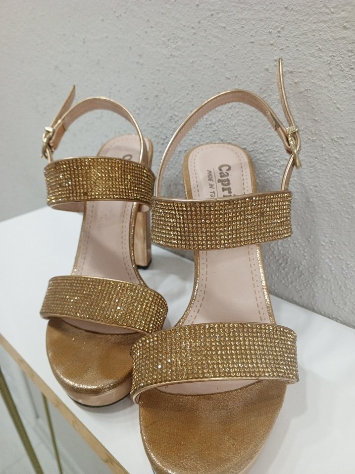 Altın Renkli Platform Topuklu Kadın Abiye Ayakkabı - Görsel 3