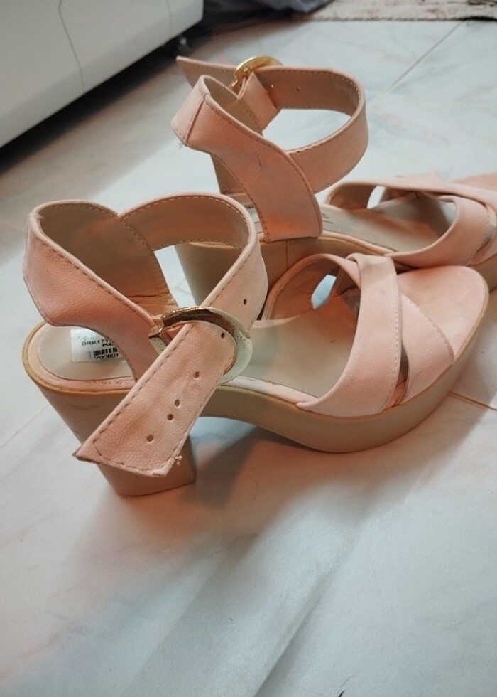 Topuklu ayakkabı  - Görsel 2