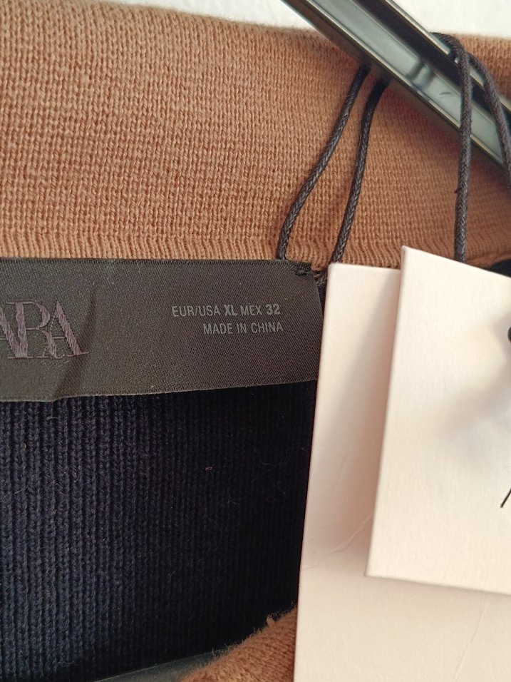 Bej Notch Yaka Düğmeli hirka - Görsel 5