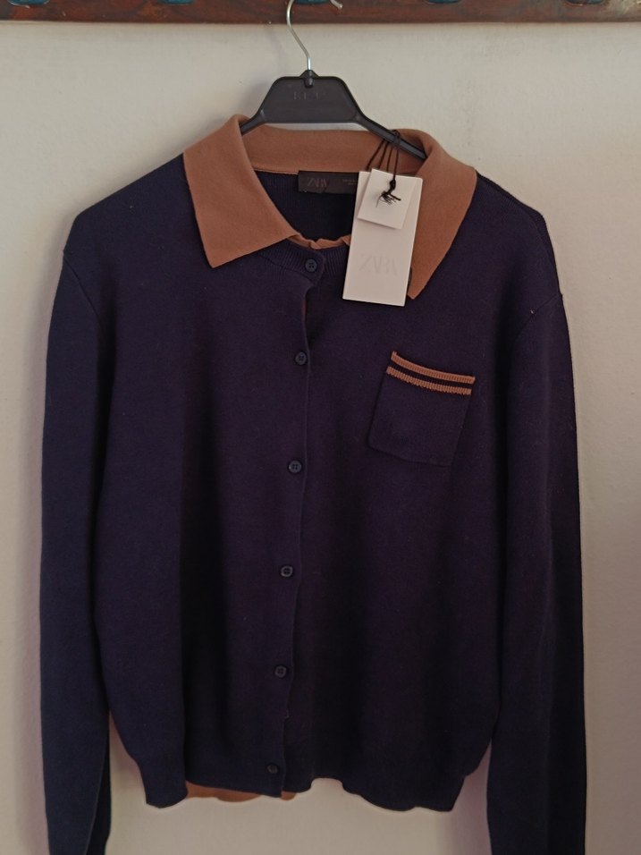 Bej Notch Yaka Düğmeli hirka - Görsel 4