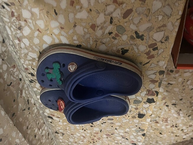 26 Beden Orijinal Crocs Terlik