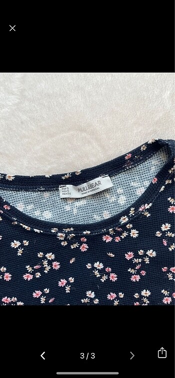 s Beden Pull&bear çiçekli lacivert crop top