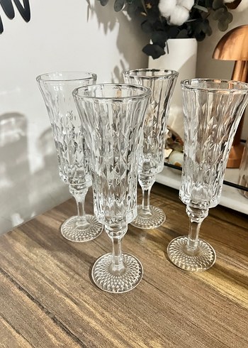 Şeffaf Kristal Kadehler Seti - Görsel 2