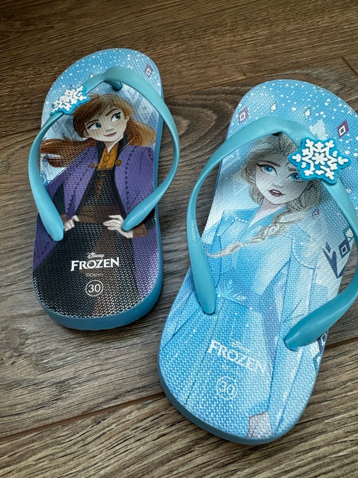 Kız Çocuk Mavi Baskılı Kayışlı Terlik - Görsel 4