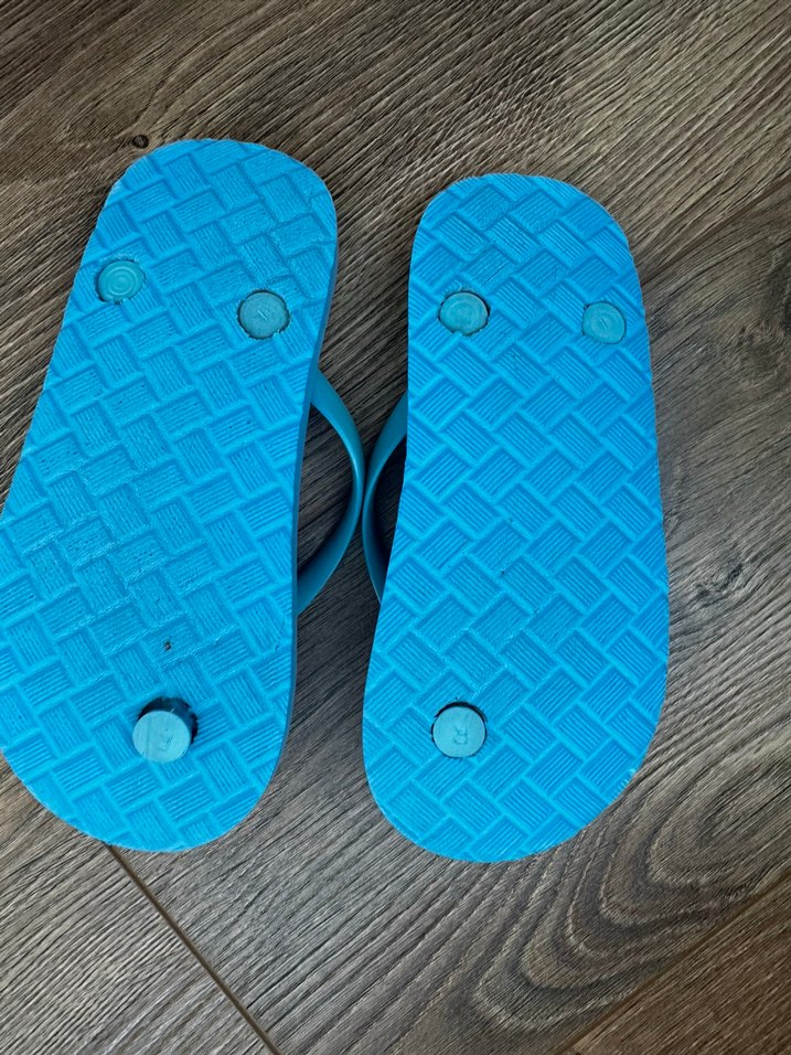 Kız Çocuk Mavi Baskılı Kayışlı Terlik - Görsel 3