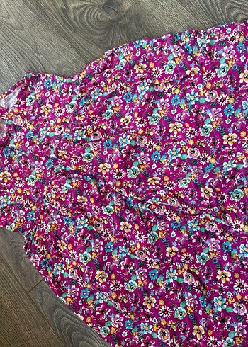 Çiçek Desenli çocuk elbisesi - Görsel 2