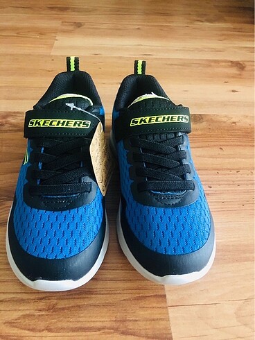 Skechers 33 numara spor ayakkabi