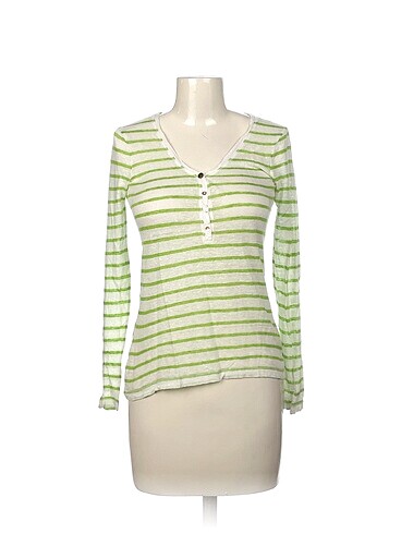 Tommy Hilfiger T-shirt %70 İndirimli.