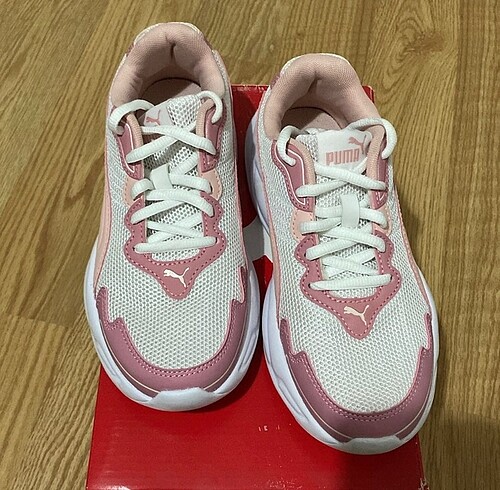 Puma Puma kadın spor ayakkabı
