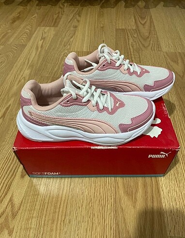 Puma kadın spor ayakkabı