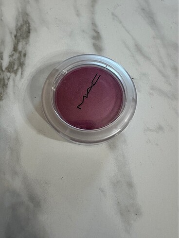 Mac Glow Play Allık