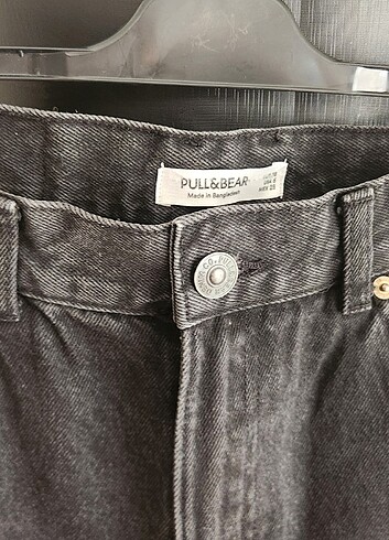 Pull and Bear Pull and Bear