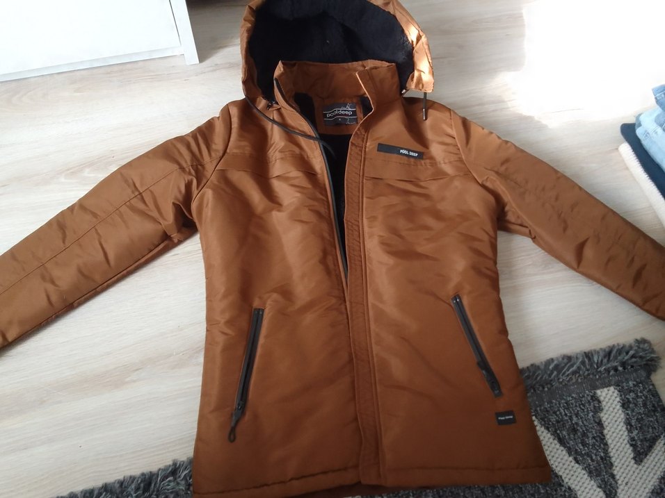 Kahverengi Kapüşonlu Fermuarlı Kışlık Kadın Mont - Görsel 2