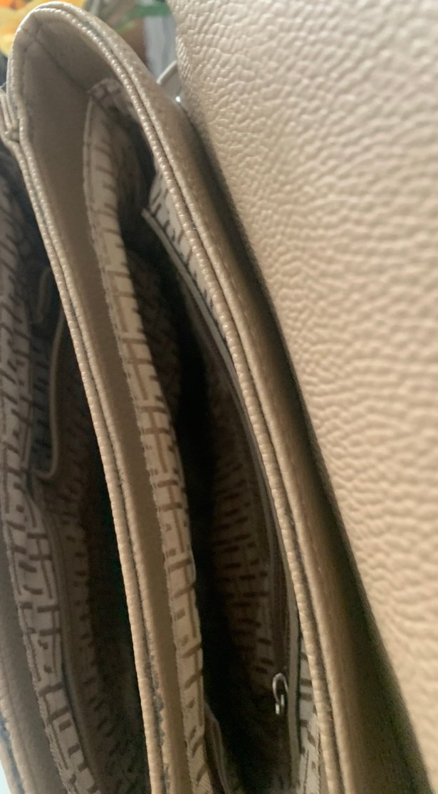 Bej Deri Kadın Sırt Çantası - Görsel 3