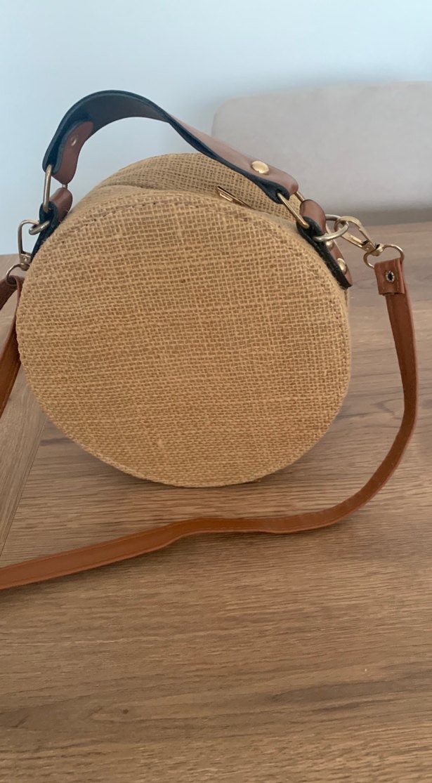 Bej Yuvarlak Kadın Çanta - Görsel 2