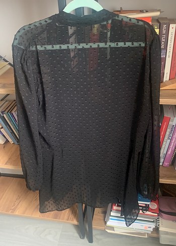 Uzun Kollu Siyah V Yaka Salaş Bluz - Görsel 3