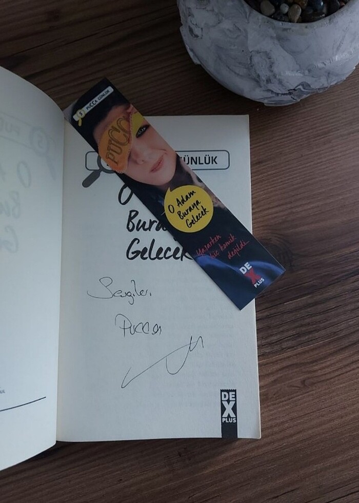 İmzalı Pucca - O Adam Buraya Gelecek - Görsel 2