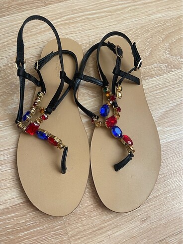 38 Beden Dolce & Gabbana thong gem sandal