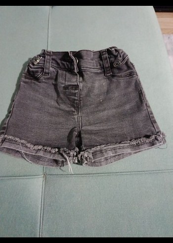 Gri Düğmeli Kız Kot Şort - Görsel 2