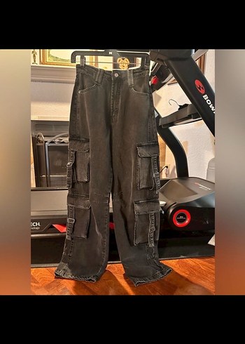 44 Beden siyah Renk Zara Kargo Jean