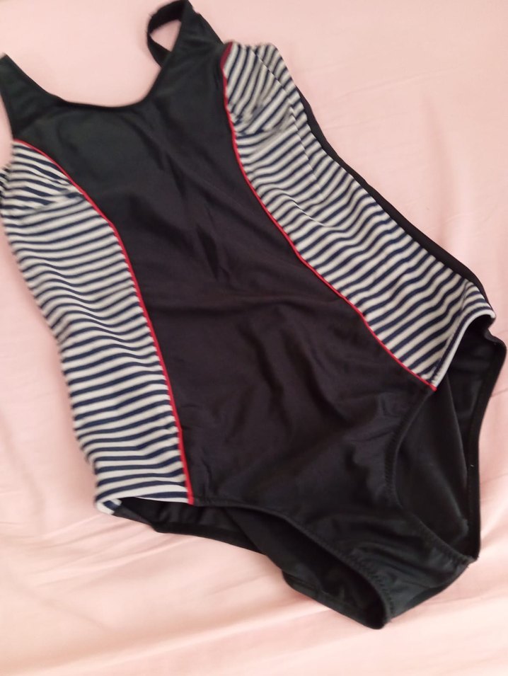 Kadın Siyah Çizgili Spor Mayo Fermuarlı - Görsel 2