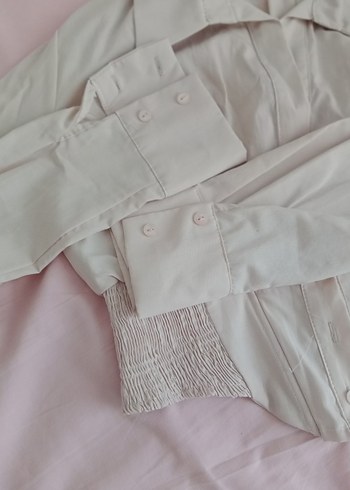 Bej Keten Düğmeli Kısa Kollu gömlek - Görsel 3