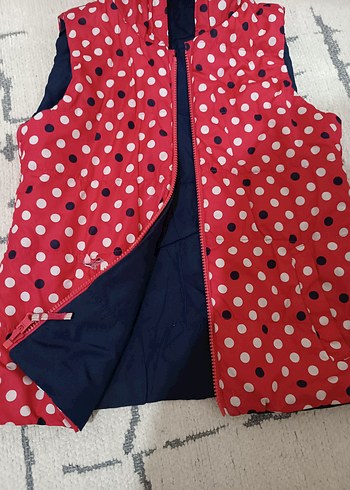 Kız Çocuk Kapüşonlu Puantiyeli Yelek - Görsel 2