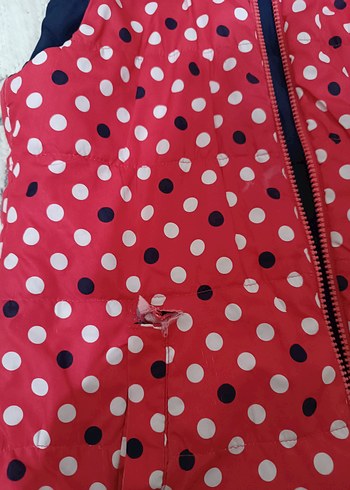 Kız Çocuk Kapüşonlu Puantiyeli Yelek - Görsel 3