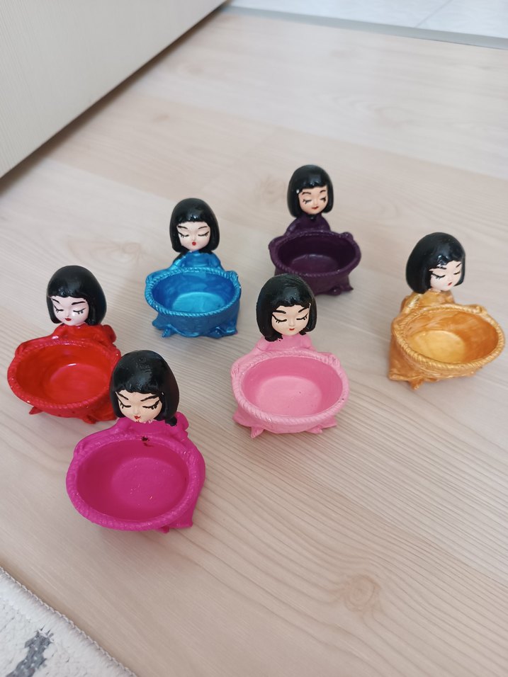 Renkli Kadın Figürlü Dekoratif Kase Seti lokumluk - Görsel 2