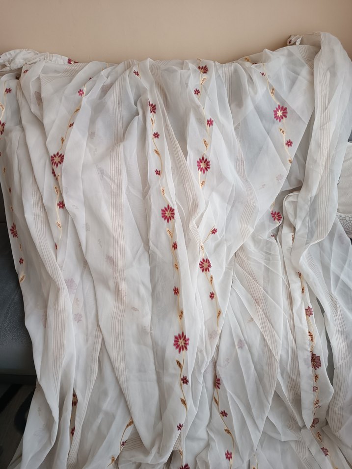 İşlemeli Beyaz Tül Perde - Görsel 3