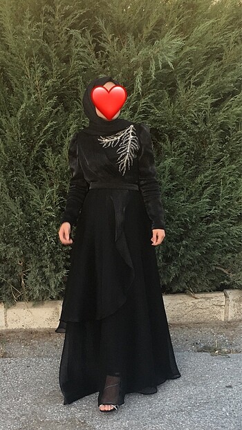 Siyah tesettür abiye