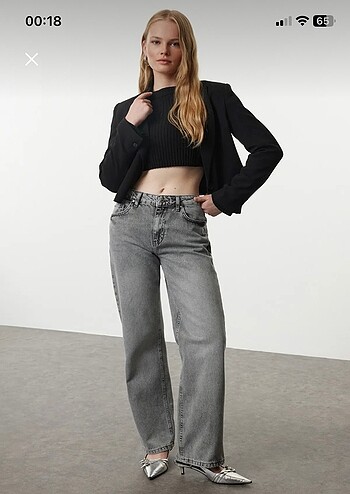Trendyolmilla gri normal bel straight jeans