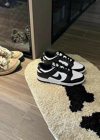 DUNK BLACK LOW