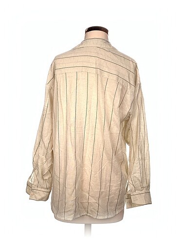 m Beden Stradivarius Gömlek %70 İndirimli.