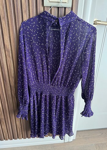 Zara etiketi üstünde mor şortu elbise - Görsel 3