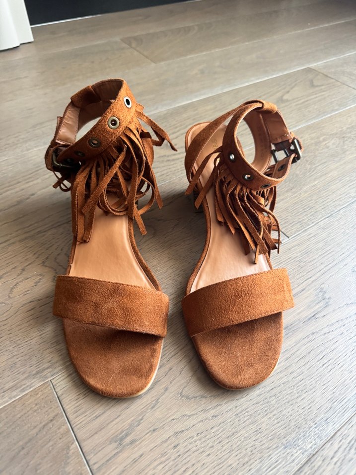 Deichmann Püsküllü Kahverengi hiç giyilmemiş Topuklu Sandalet - Görsel 3