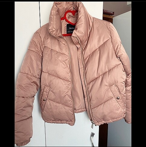 Bershka mont